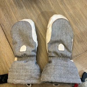 Women’s hestra ski mitten